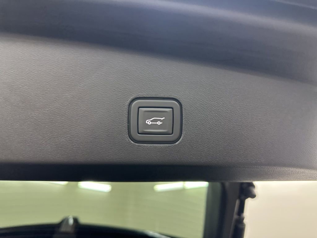 Certified 2025 Cadillac Lyriq Sport image 24