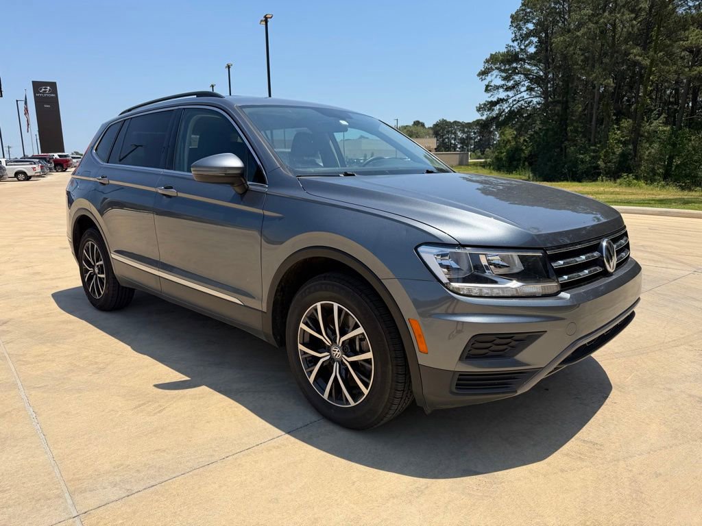 Used 2021 Volkswagen Tiguan SE AWD/4WD image 4