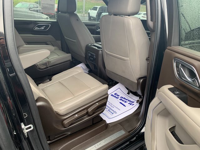 Used 2021 Chevrolet Suburban Z71 w/ Z71 Off-Road Package image 12