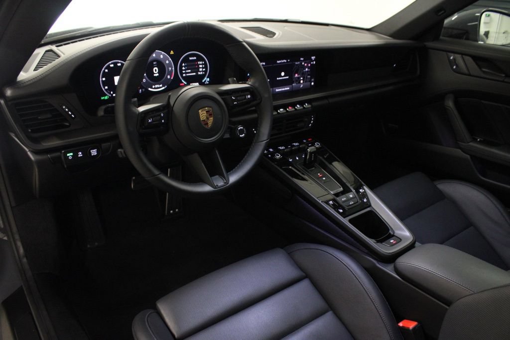 Certified 2025 Porsche 911 Carrera S RWD image 4