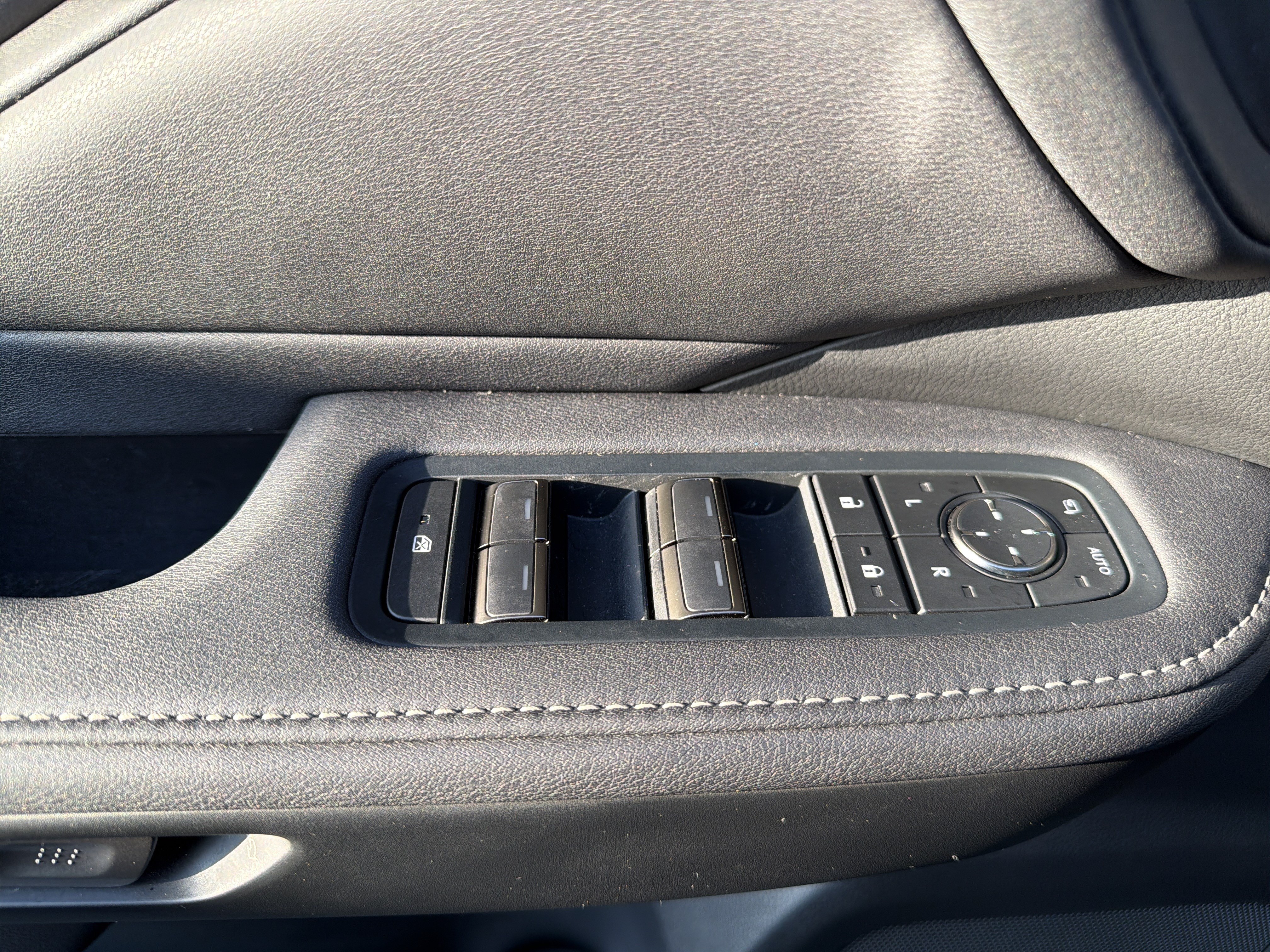 Certified 2025 Lexus TX 350 FWD w/ Technology Package image 14