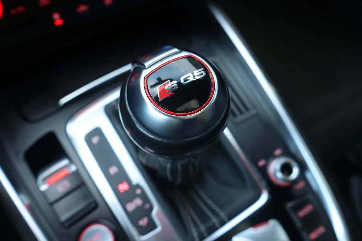 Used 2016 Audi SQ5 Premium Plus w/ Technology Package image 18