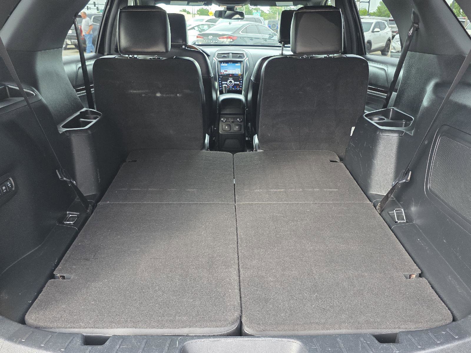 Used 2019 Ford Explorer Platinum AWD/4WD image 43