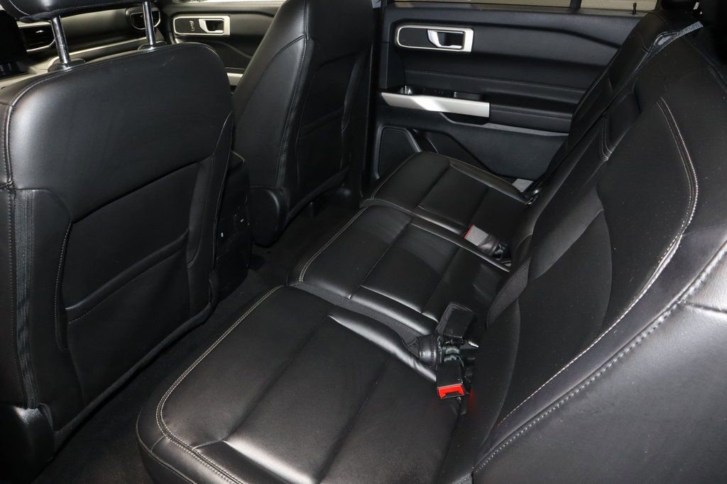 Certified 2023 Ford Explorer XLT w/ Equipment Group 202A image 21