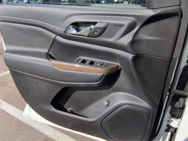 Used 2023 GMC Acadia SLE w/ Driver Convenience Package image 21