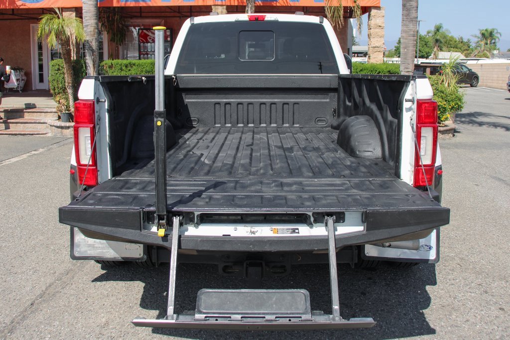 Used 2021 Ford F350 King Ranch w/ King Ranch Ultimate Package image 9