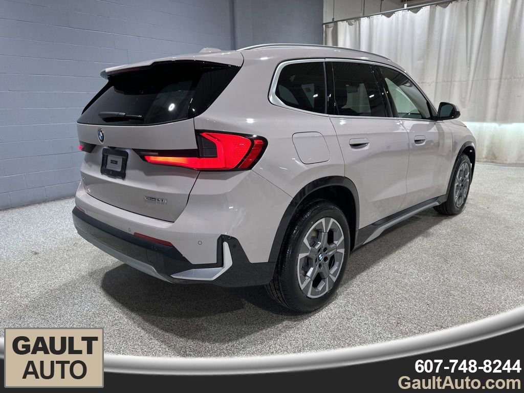 New 2026 BMW X1 xDrive28i w/ Convenience Package image 3
