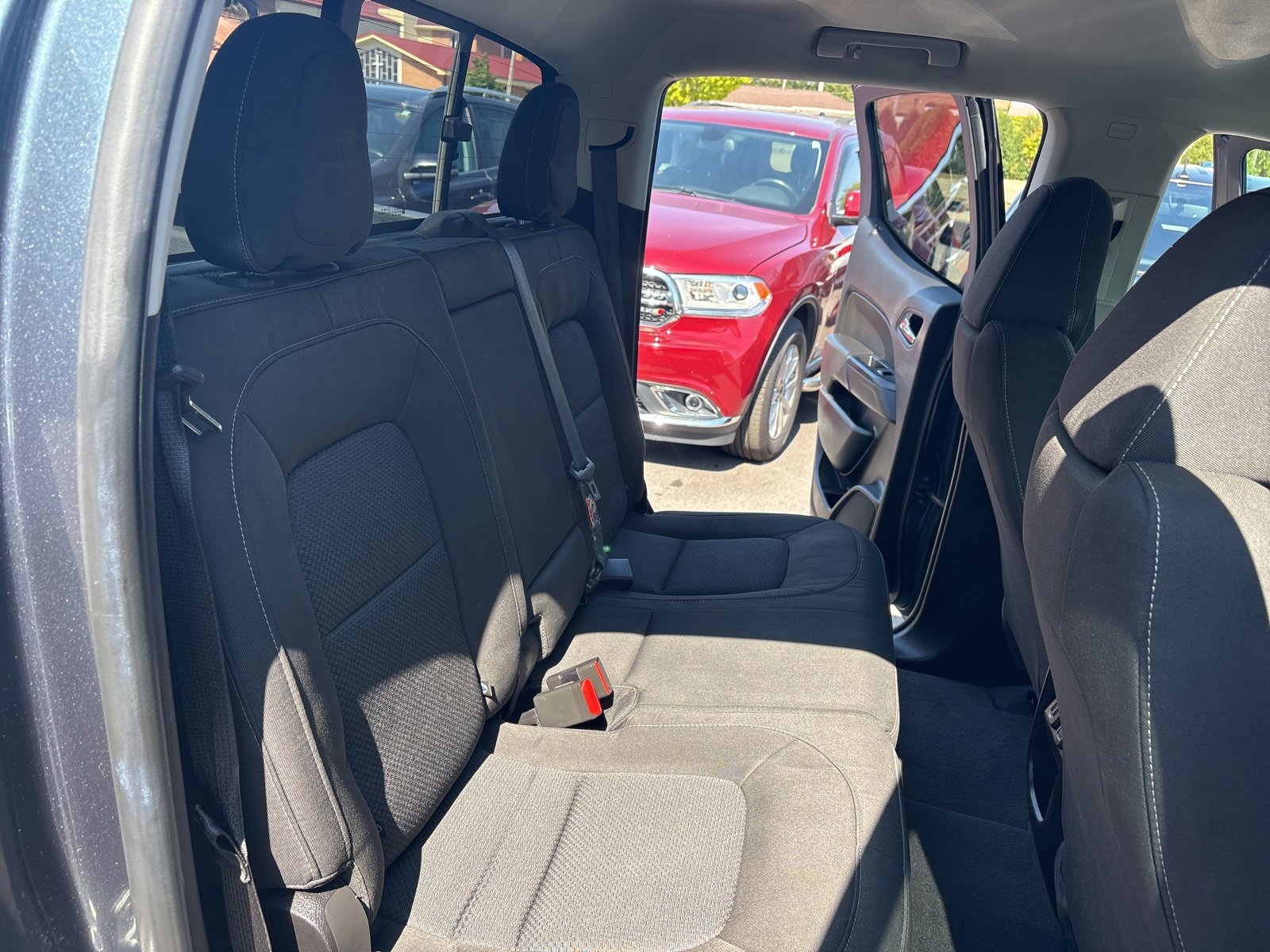 Used 2019 Chevrolet Colorado LT w/ LT Convenience Package image 16