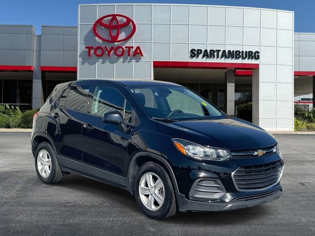 Used 2020 Chevrolet Trax LS w/ Tint and Cruise Package FWD image 1