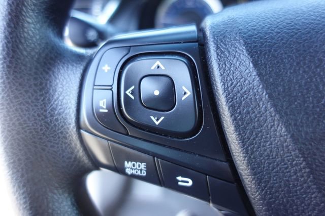 Certified 2017 Toyota Camry LE image 15