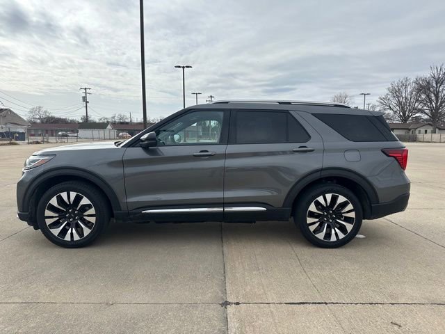 Certified 2025 Ford Explorer Platinum w/ LUX Leather Package image 2