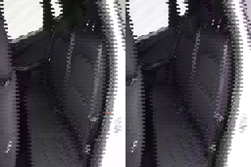 Used 2025 Ford Escape Active image 11