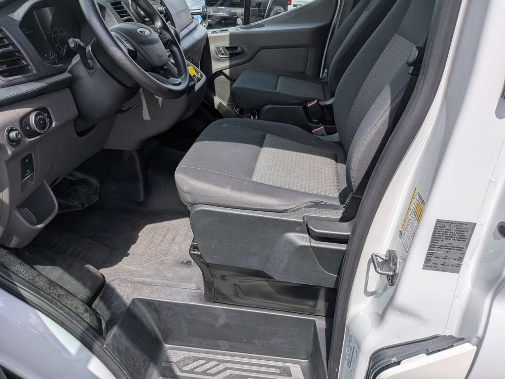 Used 2025 Ford Transit 250 Low Roof w/ Exterior Upgrade Package RWD image 12