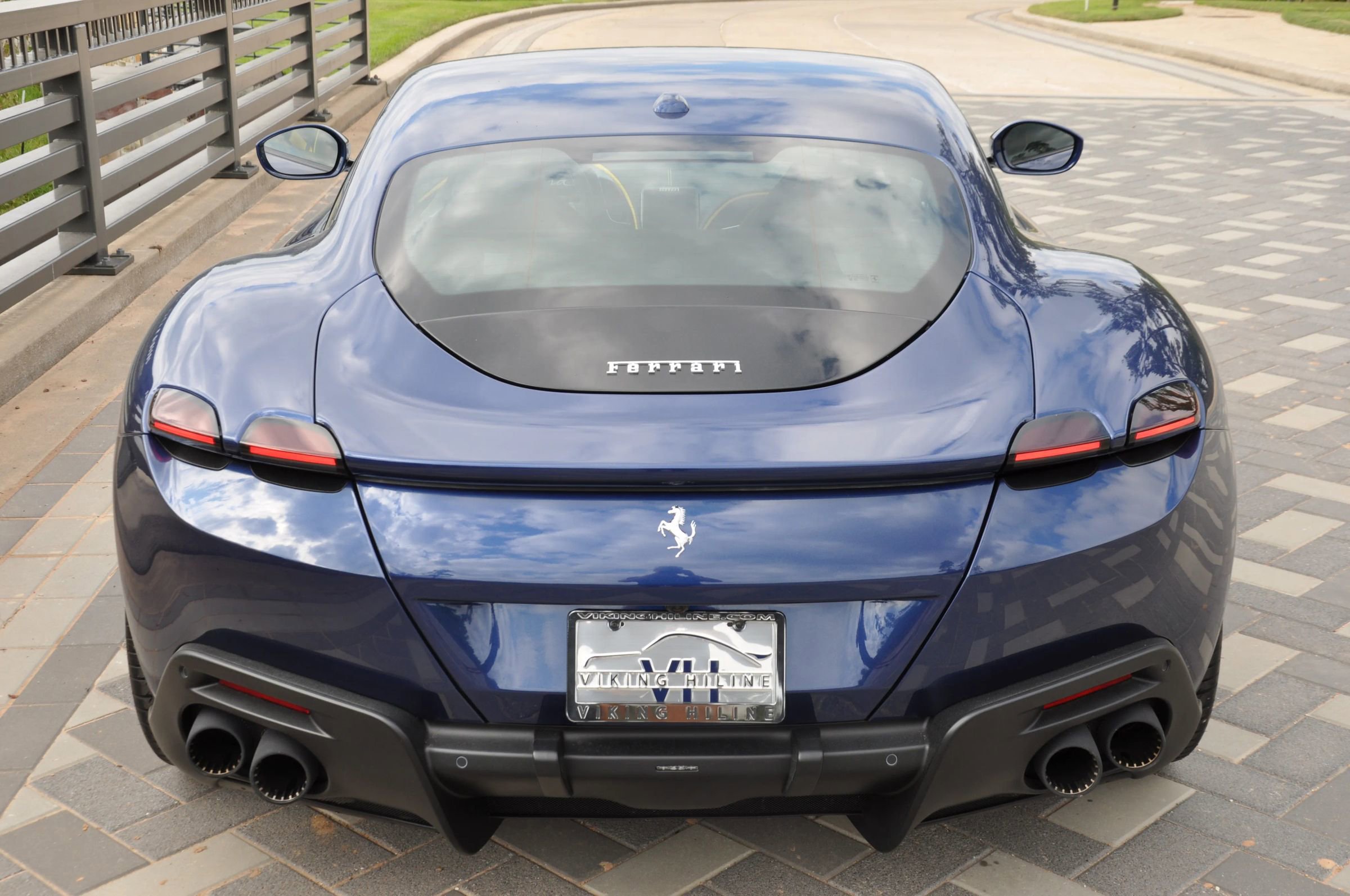 Used 2022 Ferrari Roma image 13