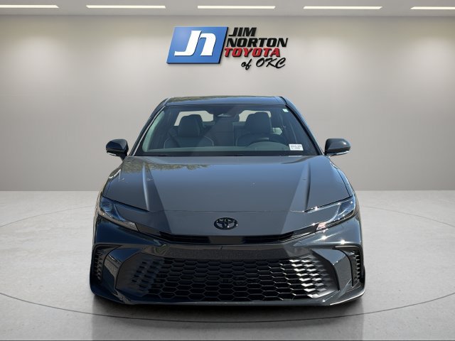 New 2026 Toyota Camry SE w/ Convenience Package FWD image 2