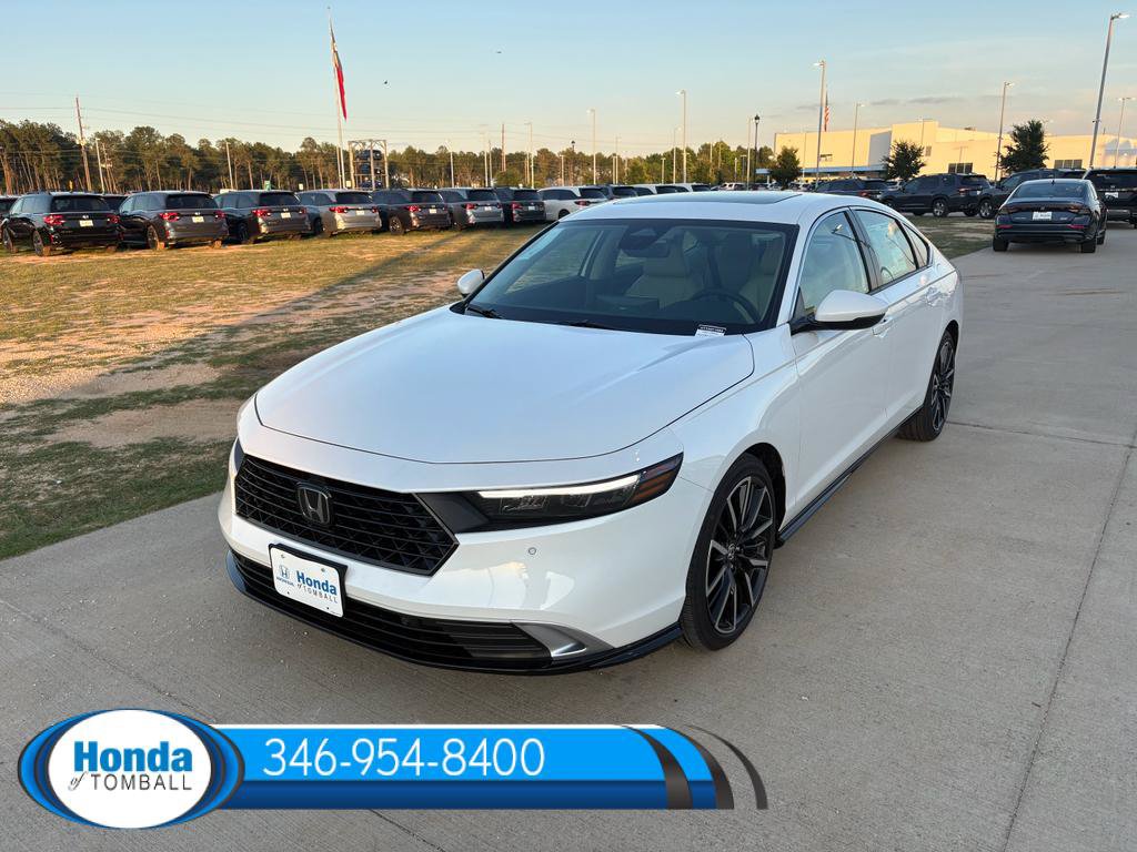 New 2026 Honda Accord Hybrid Touring image 3