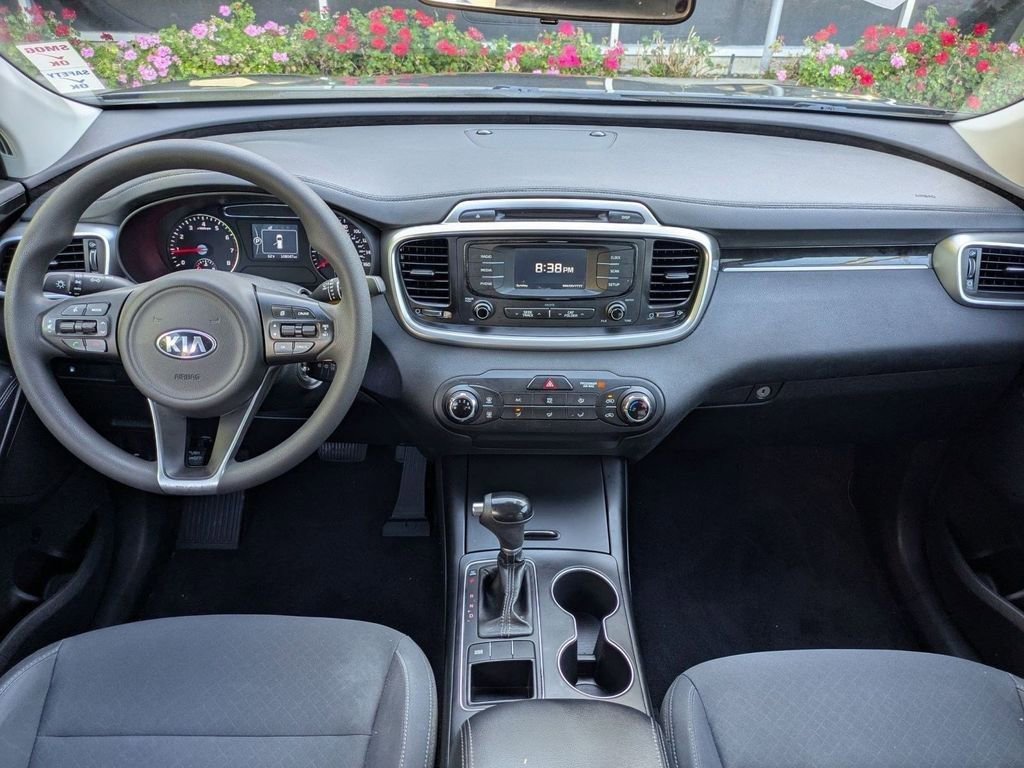 Used 2016 Kia Sorento LX image 20