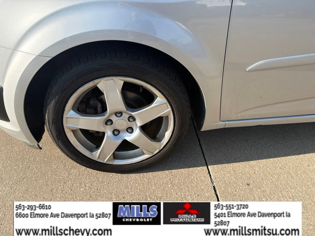 Used 2014 Chevrolet Sonic LTZ FWD image 9