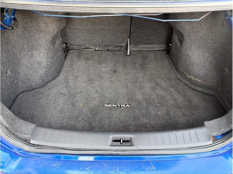 Used 2015 Nissan Sentra SR FWD image 24