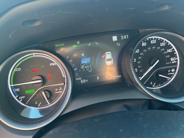 Used 2023 Toyota Camry XSE w/ Cold Weather Package image 2