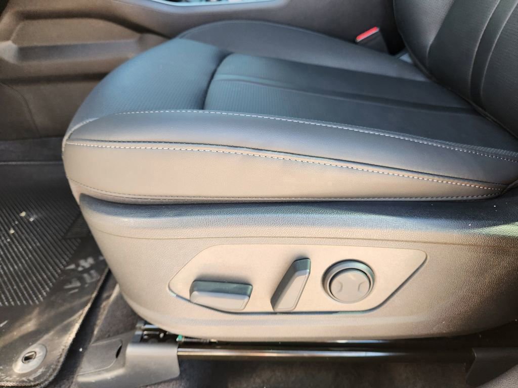 New 2026 Kia Sorento S w/ S Panoramic Sunroof Package AWD/4WD image 17