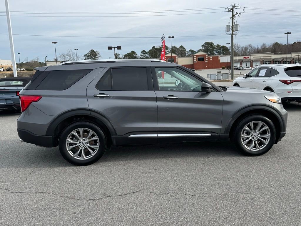 Used 2023 Ford Explorer Limited image 23