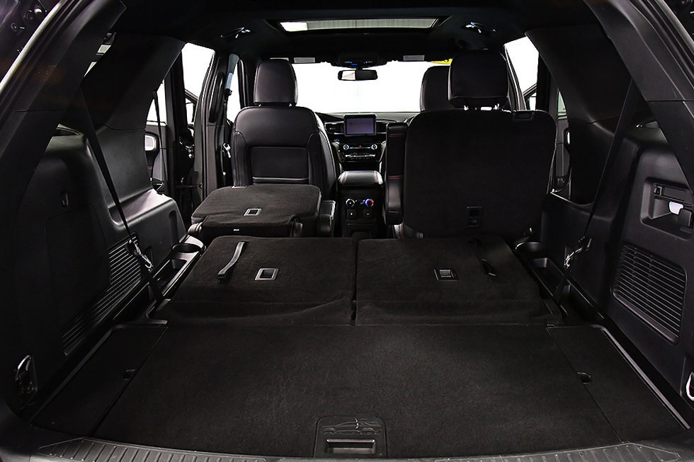 Used 2023 Ford Explorer ST-Line w/ Class IV Trailer Tow Package AWD/4WD image 35