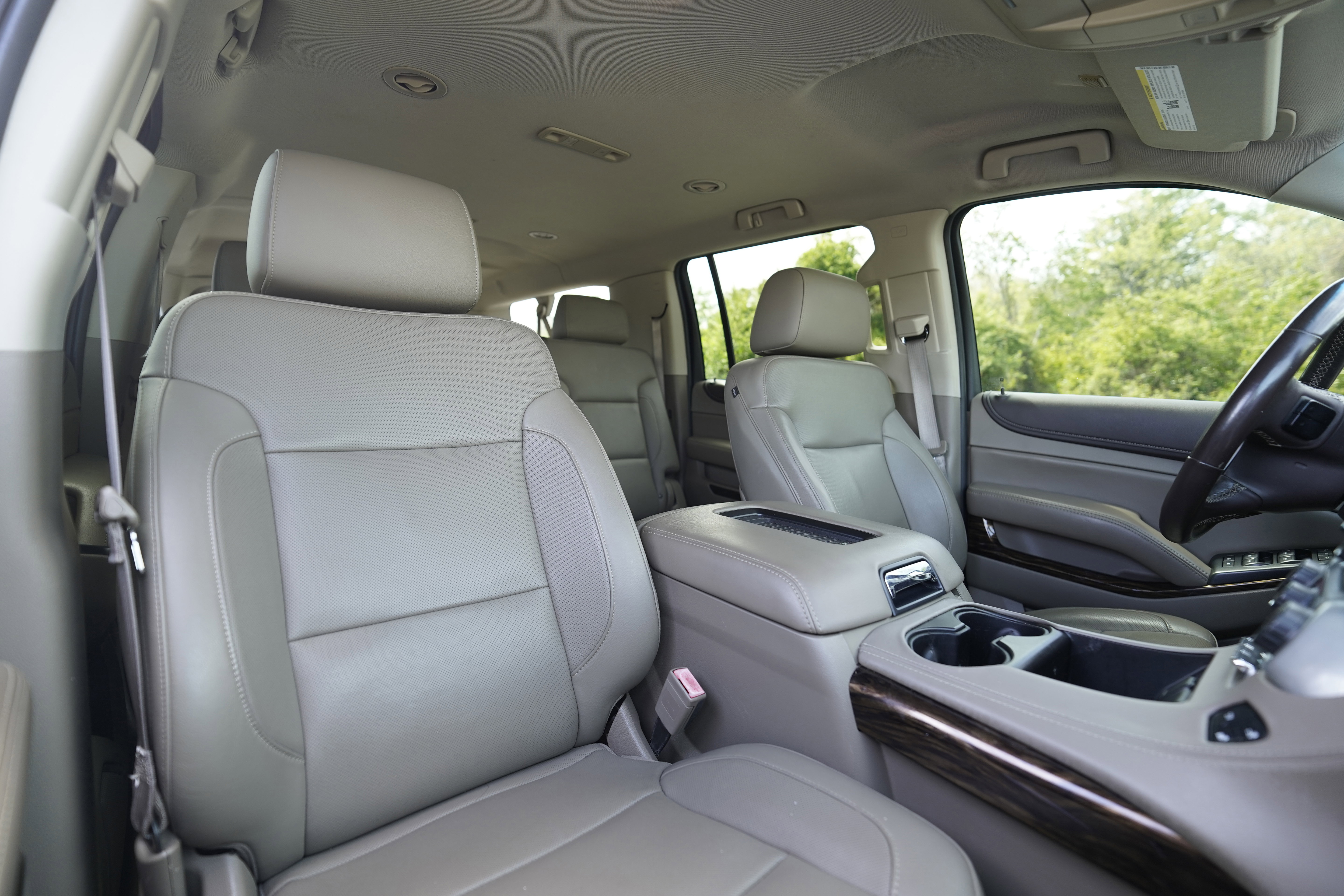 Used 2016 GMC Yukon XL SLT image 12