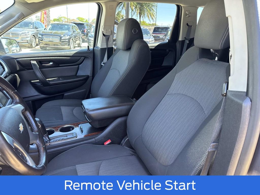 Used 2013 Chevrolet Traverse LT image 17