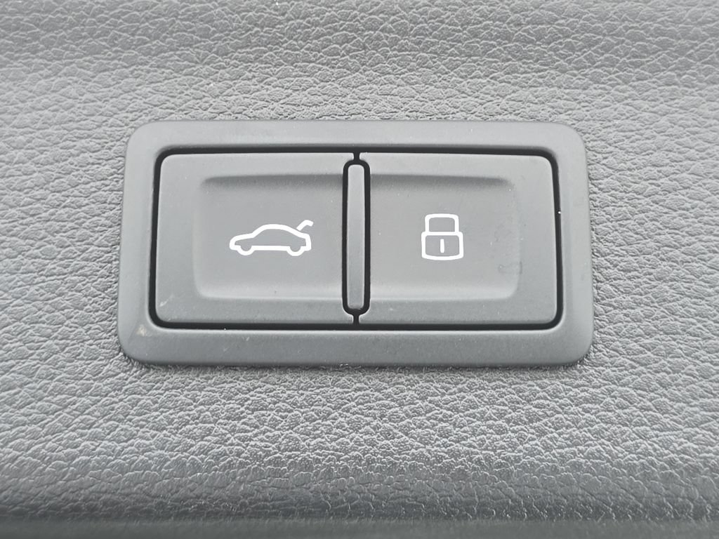 Certified 2023 Audi Q3 2.0T Premium AWD/4WD image 22