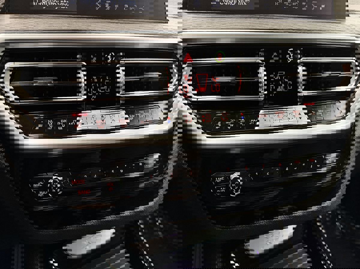 Used 2024 BMW X3 xDrive30i w/ Convenience Package image 25