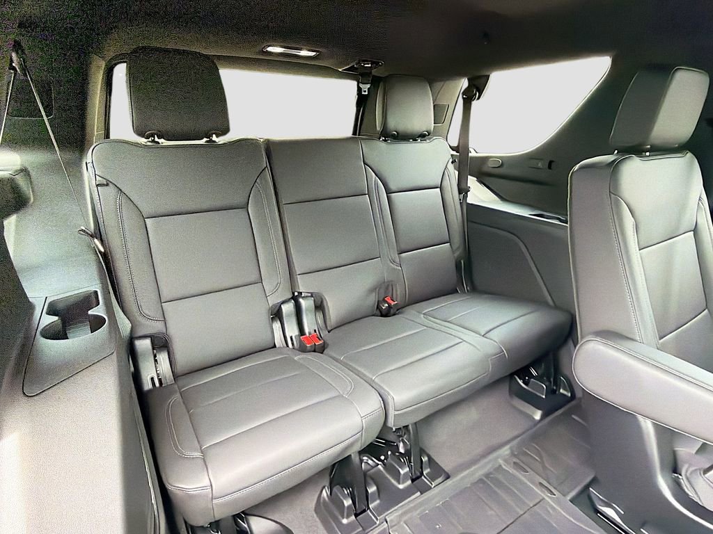 Used 2024 Chevrolet Tahoe Z71 w/ Luxury Package AWD/4WD image 27