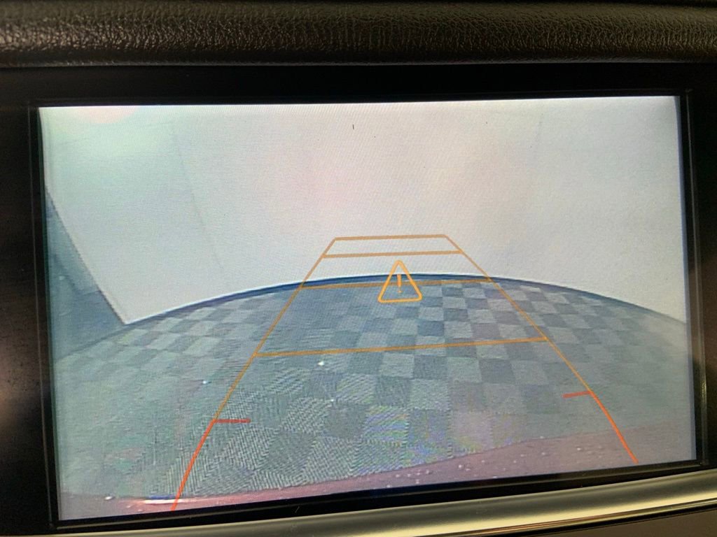 Used 2018 Cadillac XT5 Luxury w/ Driver Awareness Package FWD image 7