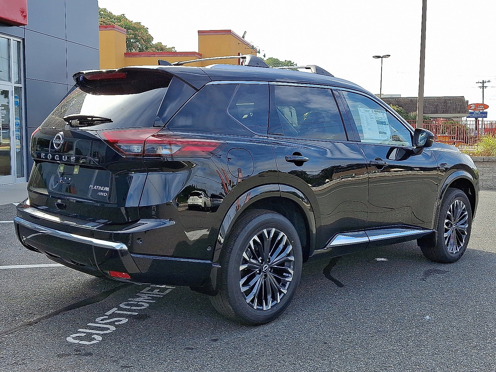 New 2026 Nissan Rogue Platinum w/ Platinum Premium Package image 4