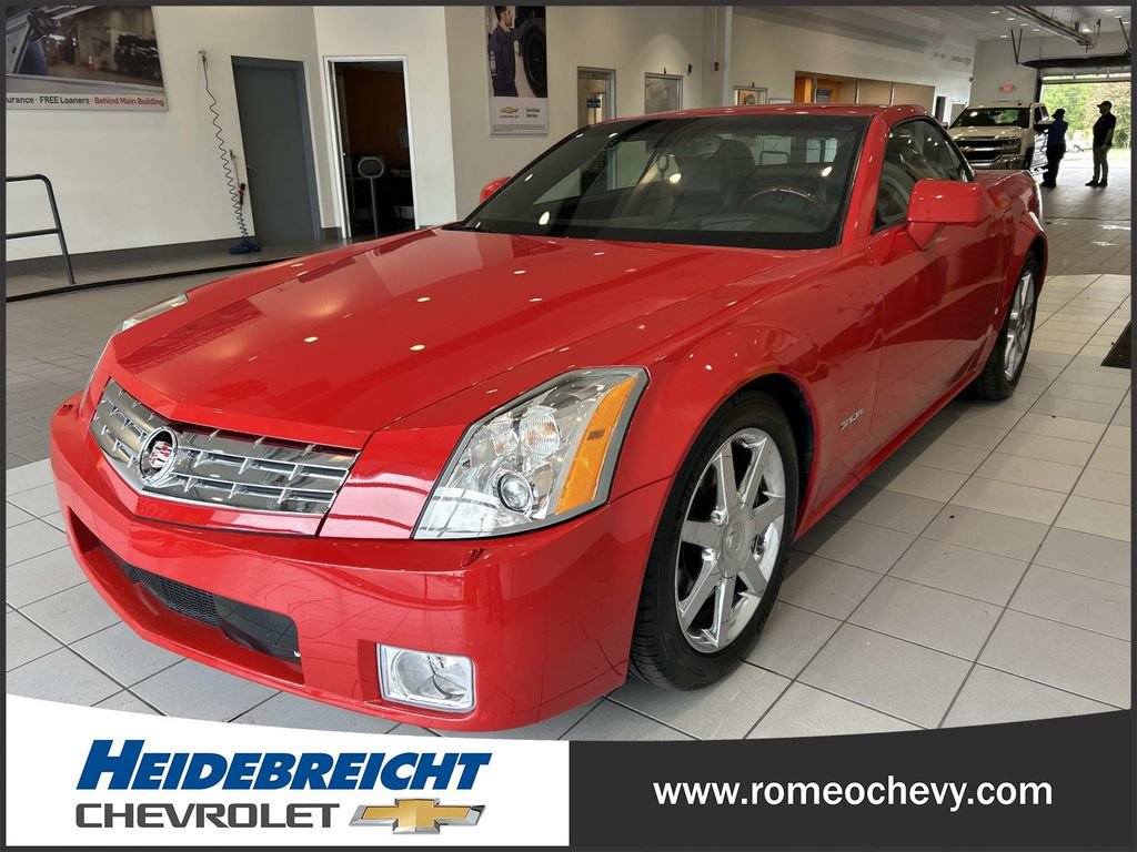 Used 2007 Cadillac XLR RWD image 6