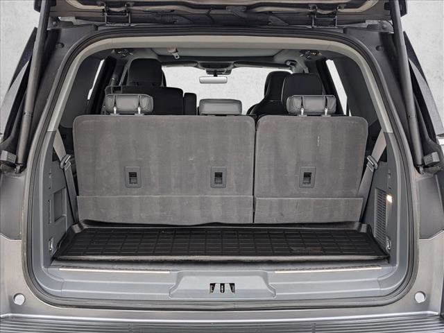 Used 2021 Lincoln Navigator Reserve w/ Luxury Package image 6