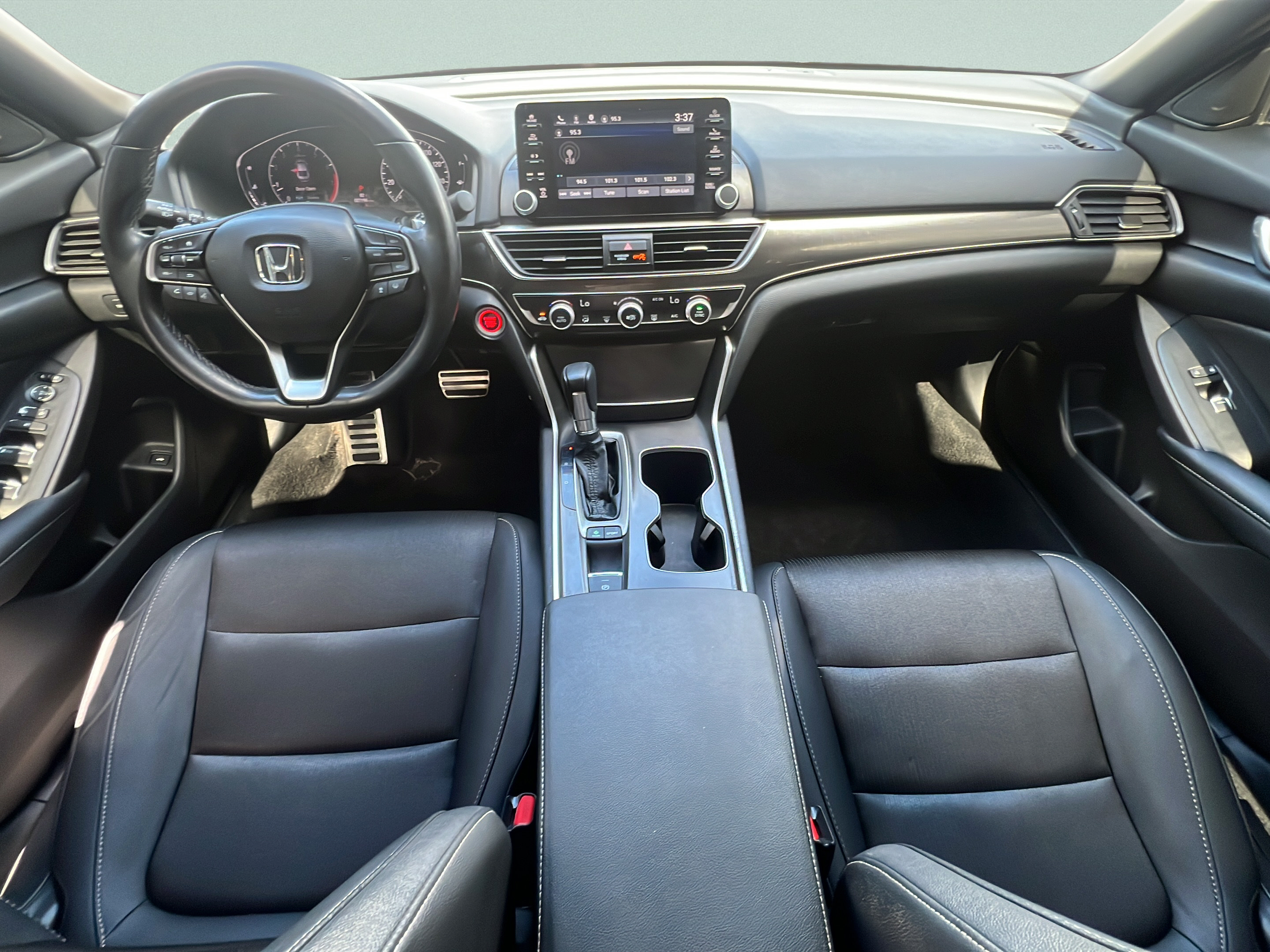 Used 2019 Honda Accord Sport image 13