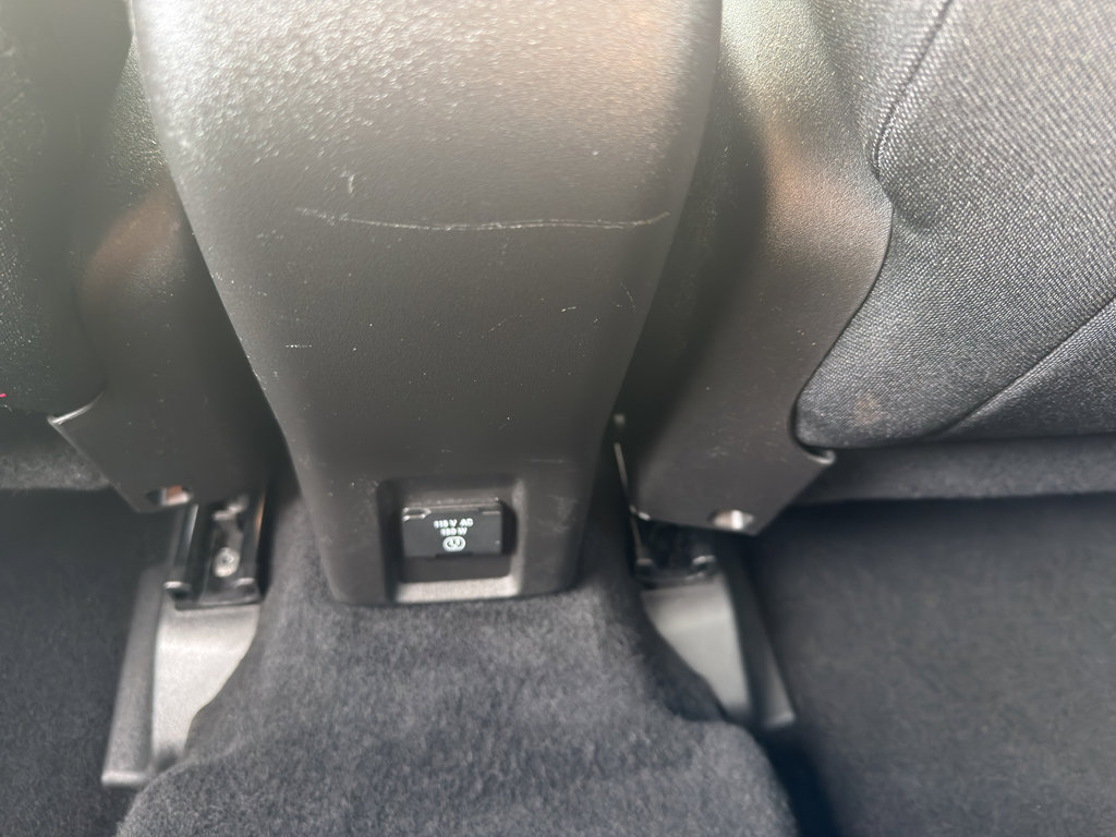 Used 2016 Jeep Renegade Latitude image 30