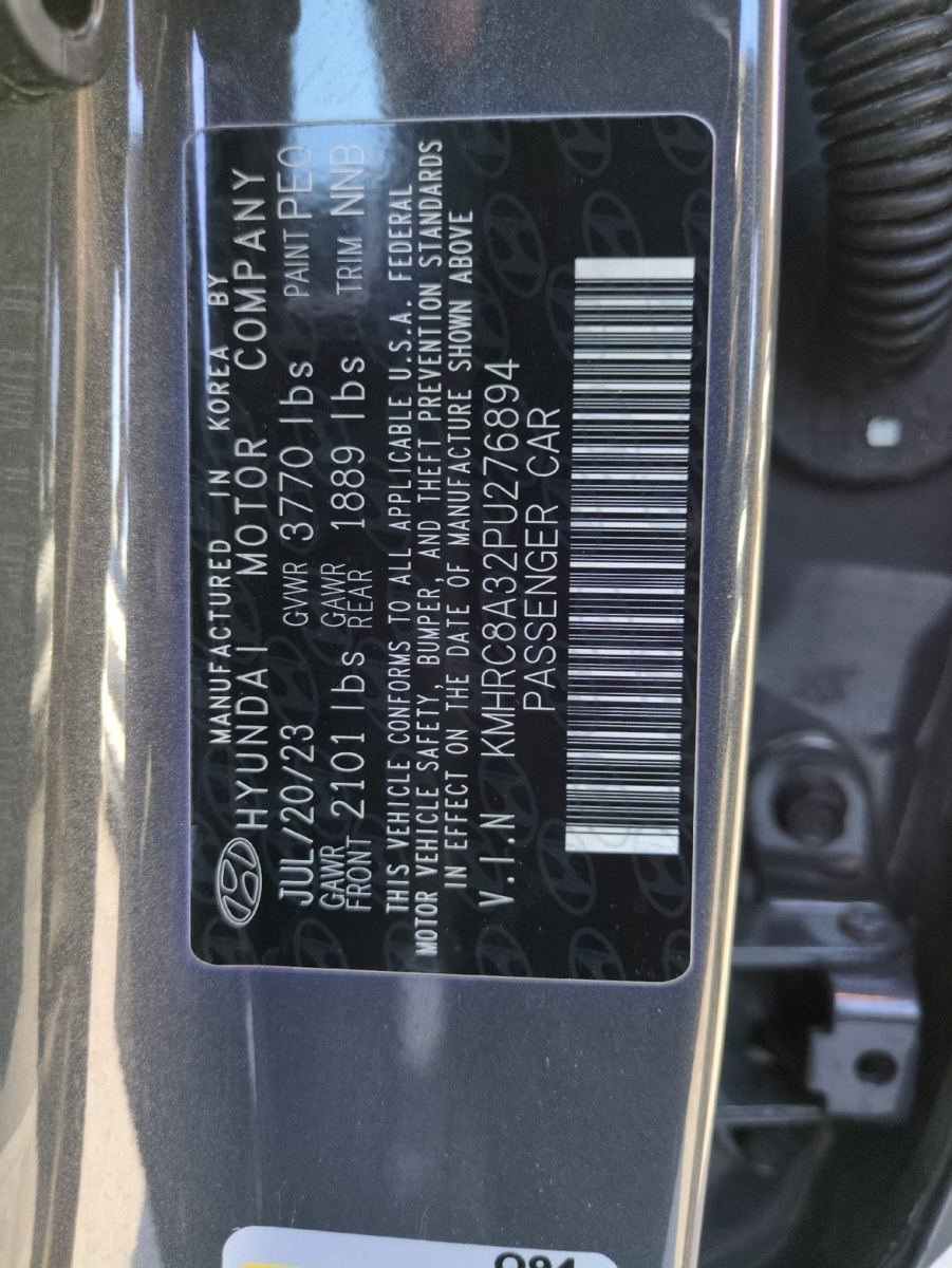 Used 2023 Hyundai Venue Limited w/ Cargo Package FWD image 47