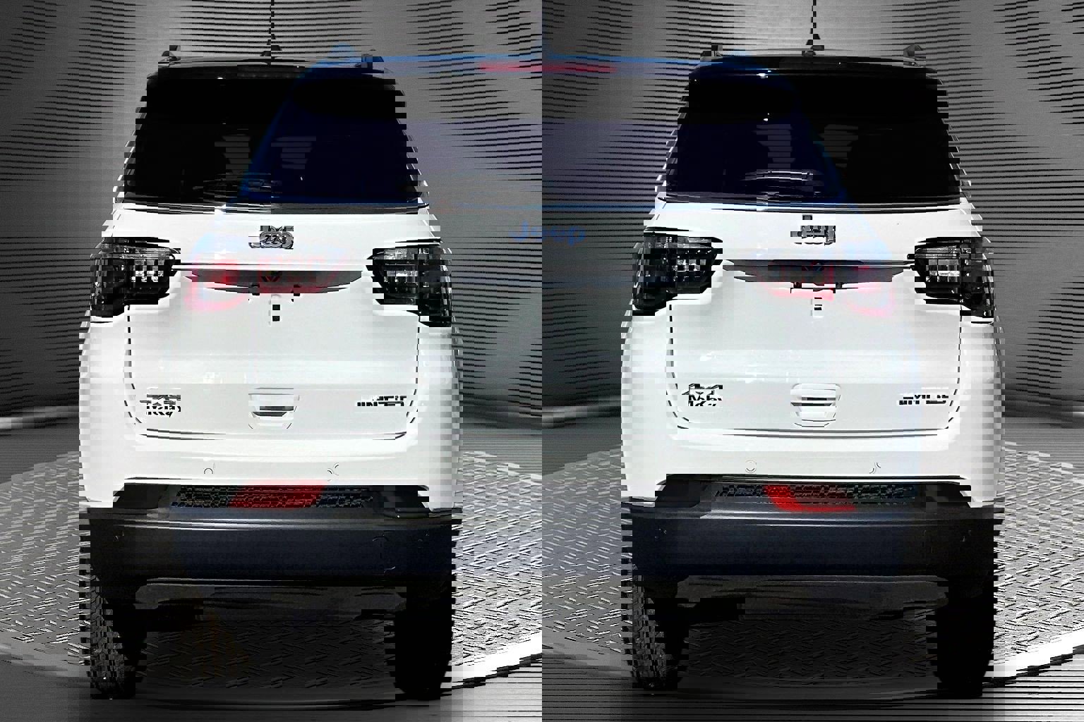 Used 2024 Jeep Compass Limited image 5