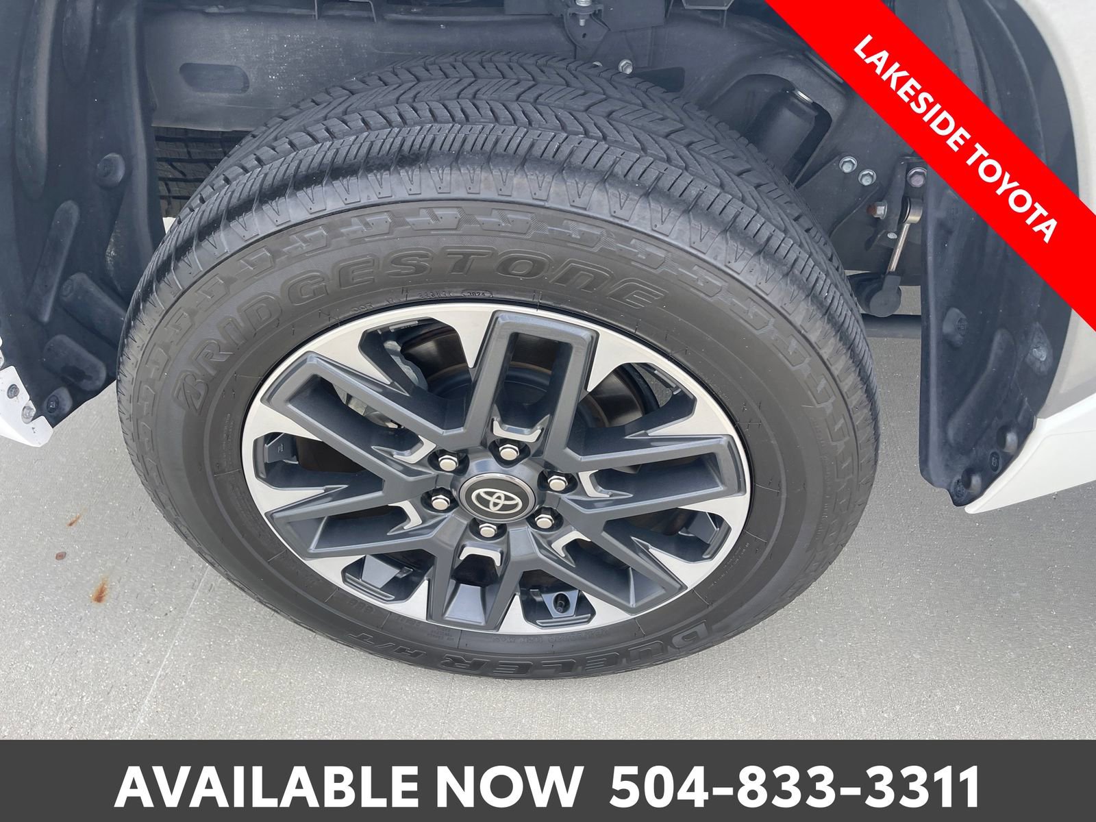 Used 2025 Toyota Tundra Limited AWD/4WD image 11