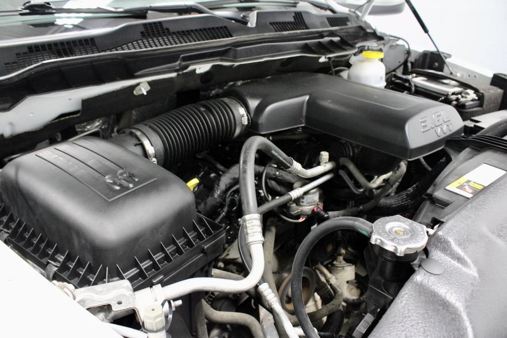 Used 2023 RAM 1500 Classic SLT w/ Electronics Group AWD/4WD image 16