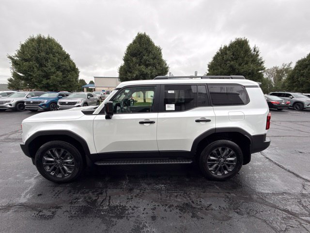 New 2027 Toyota Land Cruiser AWD/4WD image 4