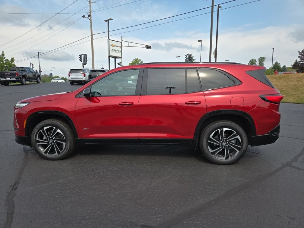 Certified 2026 Buick Enclave Sport Touring AWD/4WD image 6