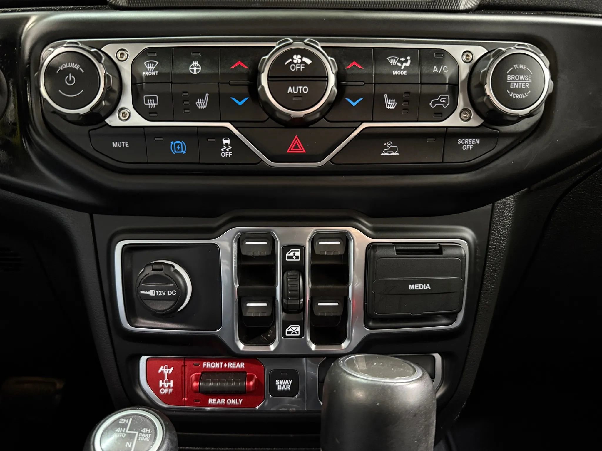 Used 2023 Jeep Wrangler Unlimited Rubicon 4xe w/ Cold Weather Group image 25