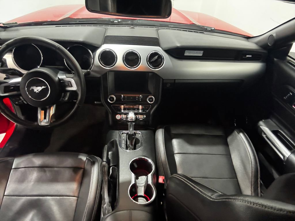 Used 2017 Ford Mustang Premium image 28