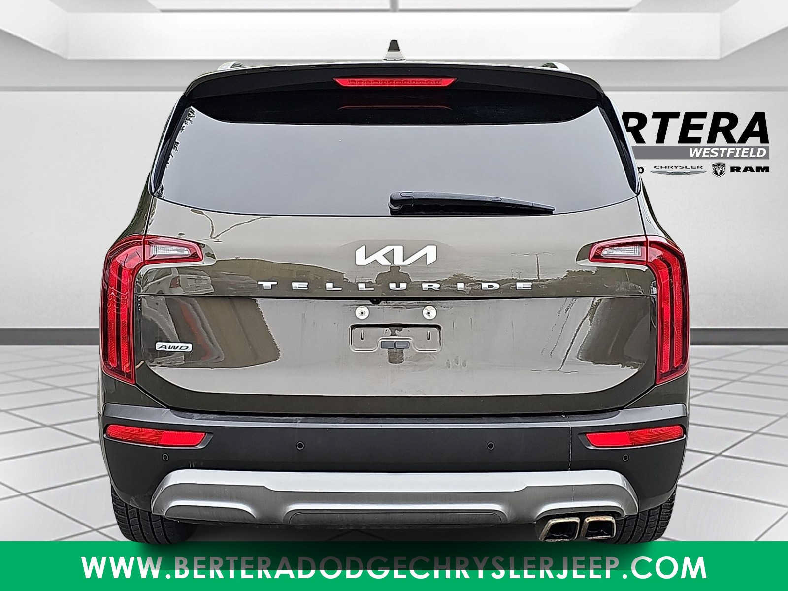 Used 2022 Kia Telluride S AWD/4WD image 5
