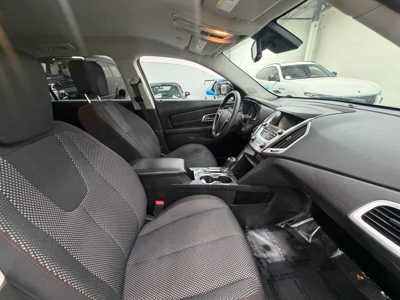 Used 2017 GMC Terrain SLE FWD image 21