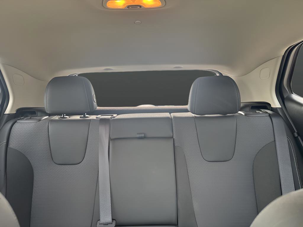 Used 2024 Buick Encore GX Preferred w/ Comfort Package AWD/4WD image 25