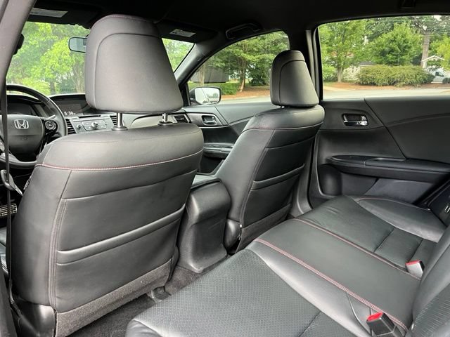 Used 2017 Honda Accord Sport Special Edition image 15